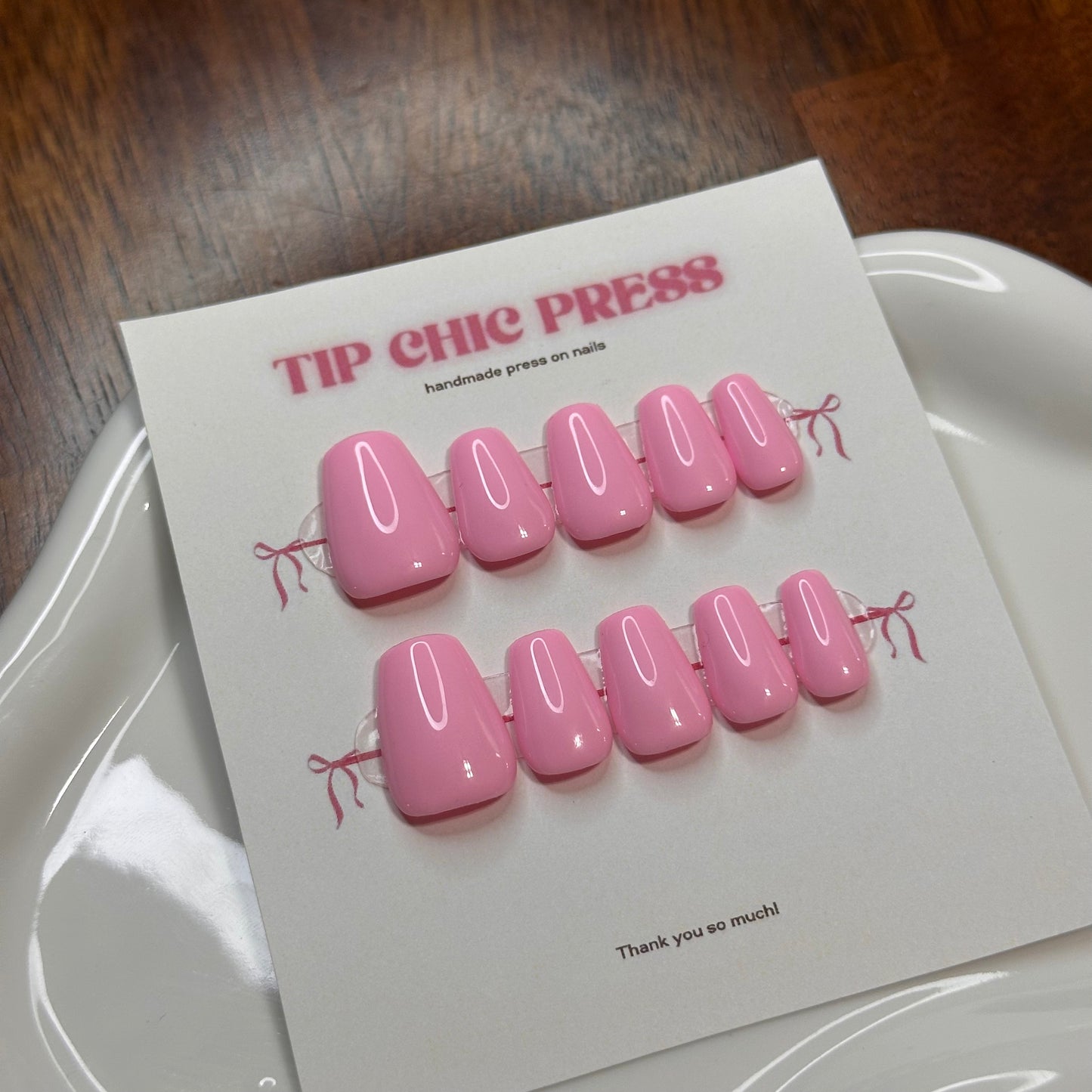 Classic Solid Nail set in Round Style